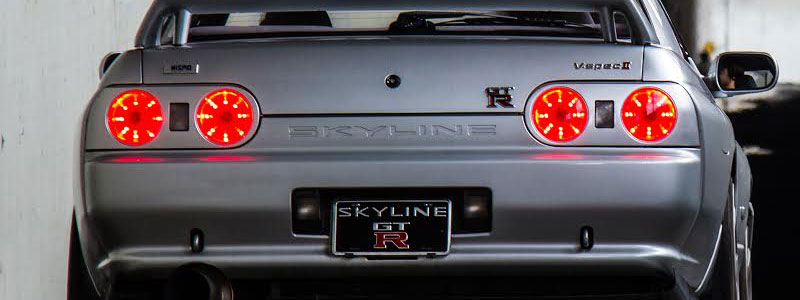 NISSAN R32 Skyline GT-R